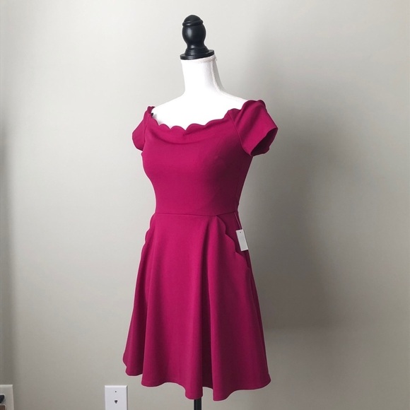 B DARLIN | Raspberry Scalloped Off-Shoulder Mini Cocktail Dress Sz 3/4 - Picture 3 of 5